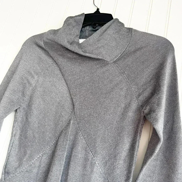 REISS Size XS Long Sleeve Gray Alethia Metallic Knit Dress - Picture 4 of 7
